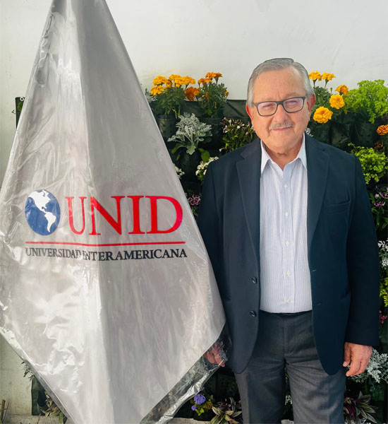 Dr. Atilio Rodolfo Buendía Giribaldi