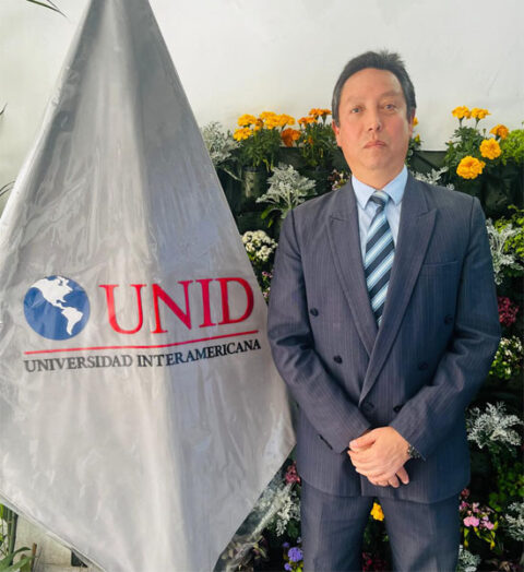 Dr. Luis Adolfo Pérez Ton
